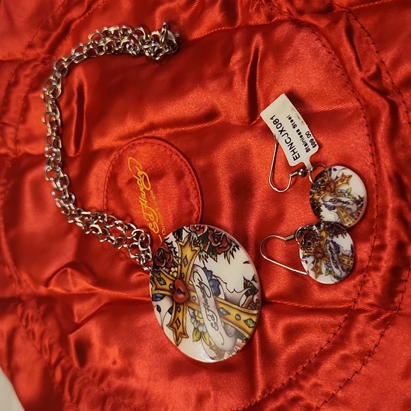 Ed Hardy Necklace - Picture 1 of 5
